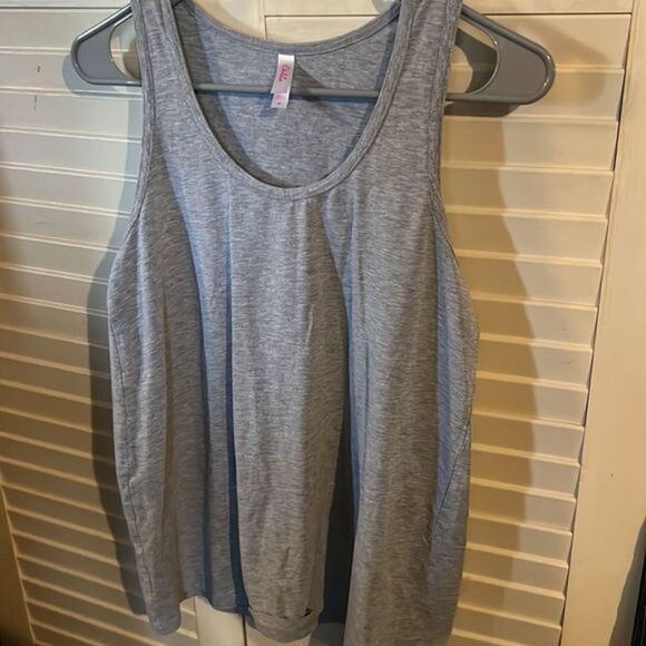 Relaxed fit tank top - Picture 2 of 4